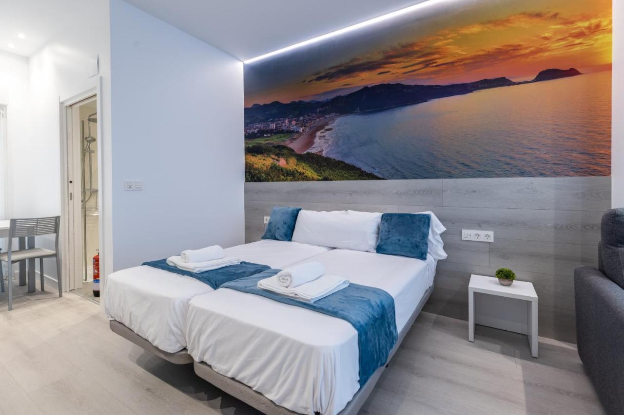 Santa Marina Apartamentuak ซาเราทซ์ ภายนอก รูปภาพ