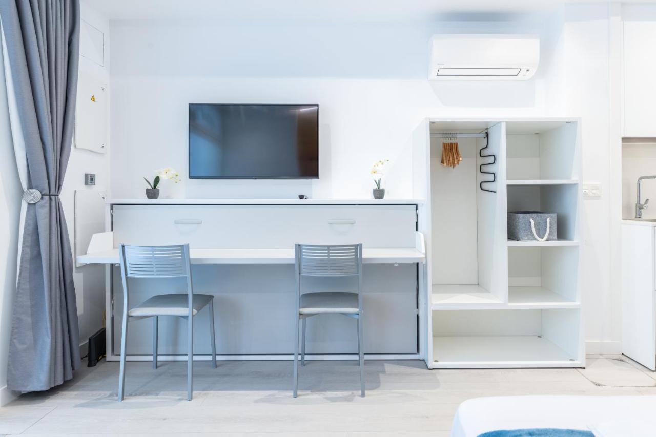 Santa Marina Apartamentuak ซาเราทซ์ ภายนอก รูปภาพ